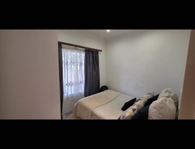 3 BEDROOM FREESTANDING TO LET IN JACKAROO PARK